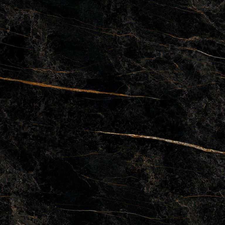 NERO-ORO__F17.jpg